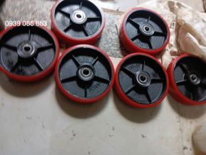 Bánh xe nâng tay kích thước 200x50