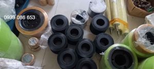 Sửa chữa bánh xe nâng điện Komatsu