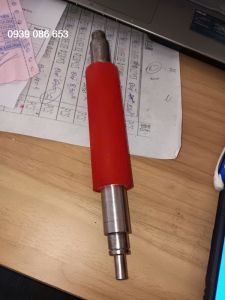 Bọc trục PU kháng  kháng dầu