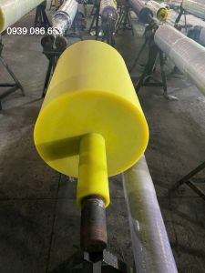 Trục PU chống va đập